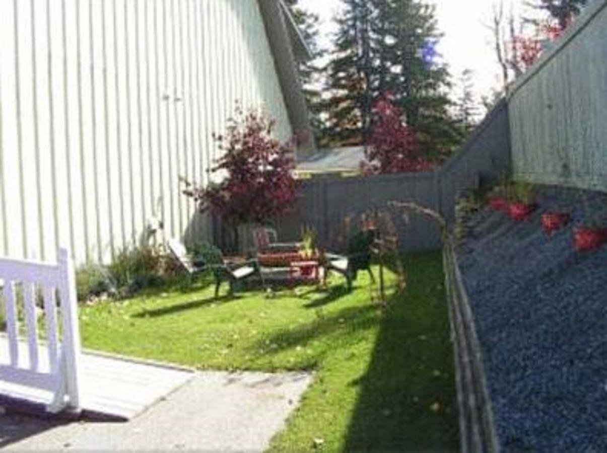 Mccracken Country Inn Hinton Exteriör bild